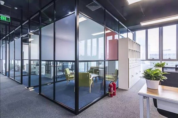 辦公室裝修招標文件中深化設(shè)計是指什么意思？